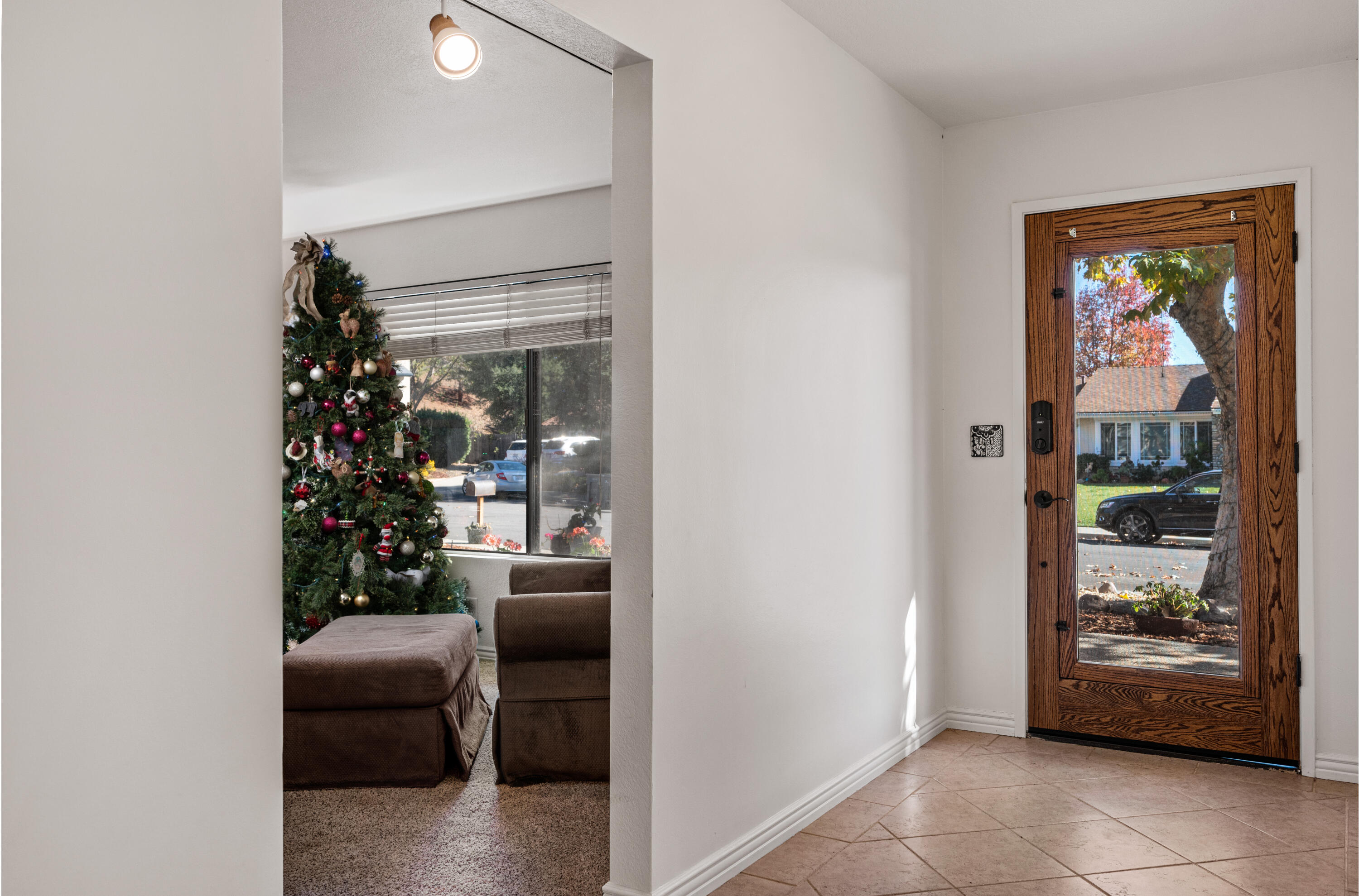 67 Pepperwood Way Solvang, CA 93463 - Photo 3 of 27 67 Pepperwood Way-11