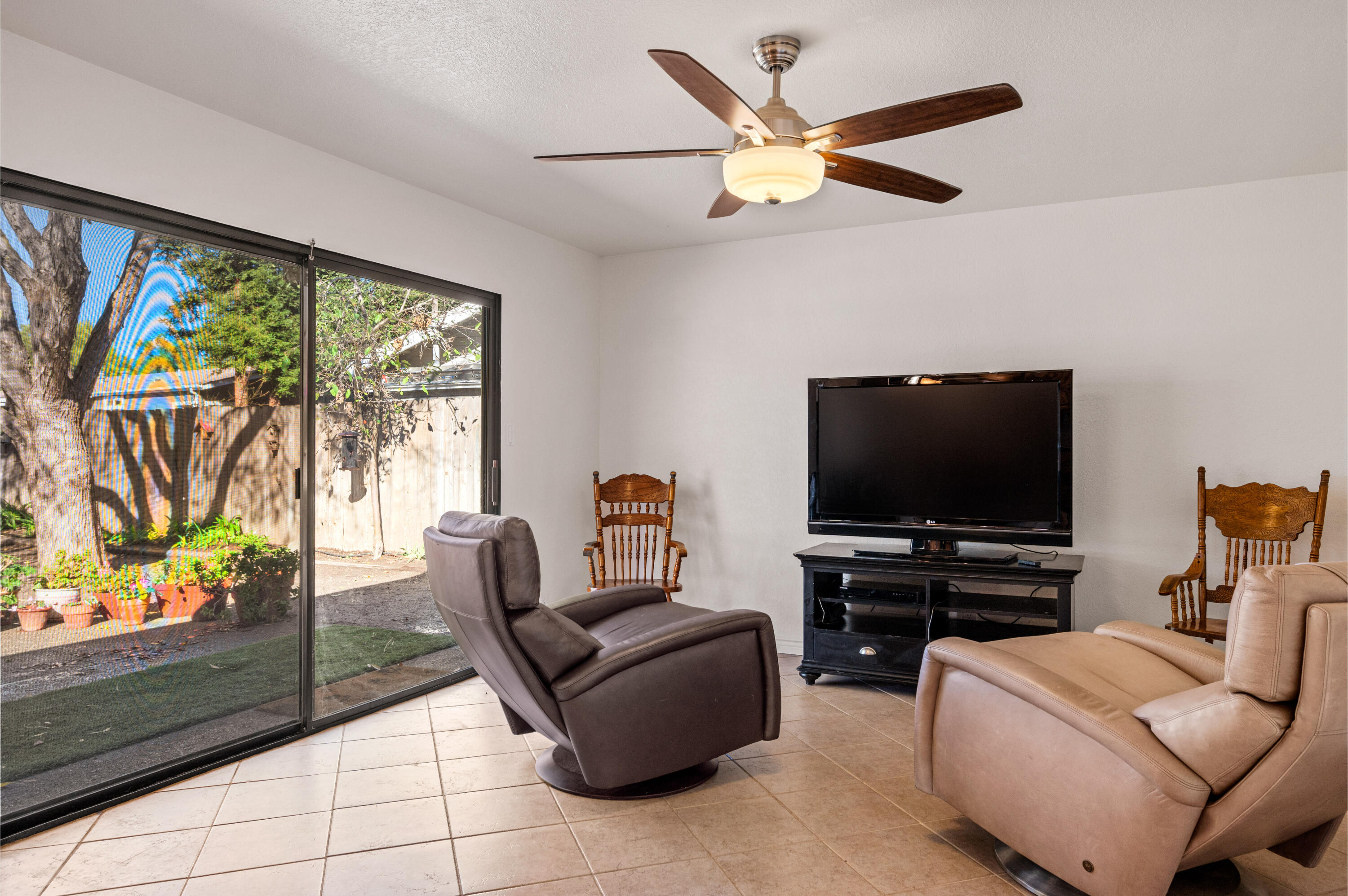 67 Pepperwood Way Solvang, CA 93463 - Photo 10 of 27 67 Pepperwood Way-8