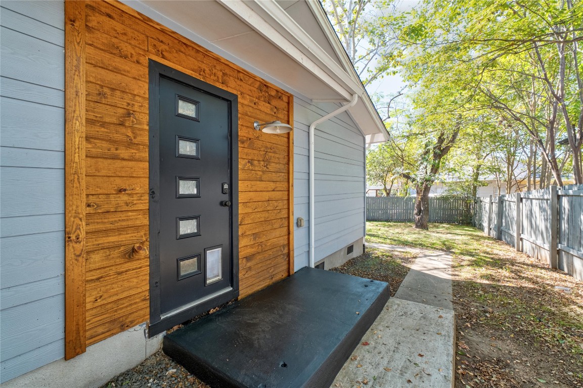 1204 Eleanor Street Austin, TX 78721 - Photo 8 of 26 a view of a door of the house