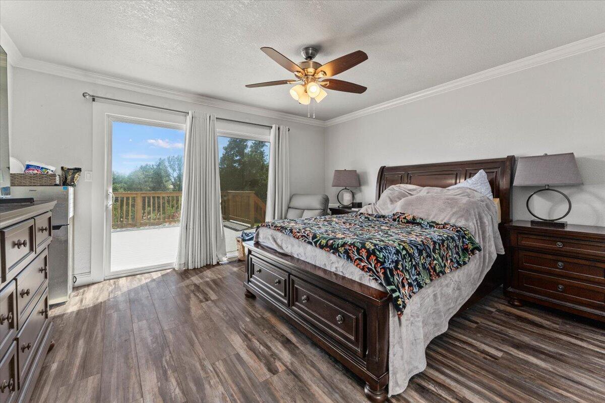 16123 Plateau Circle Redding, CA 96001 - Photo 21 of 50 16123 Plateau Circle