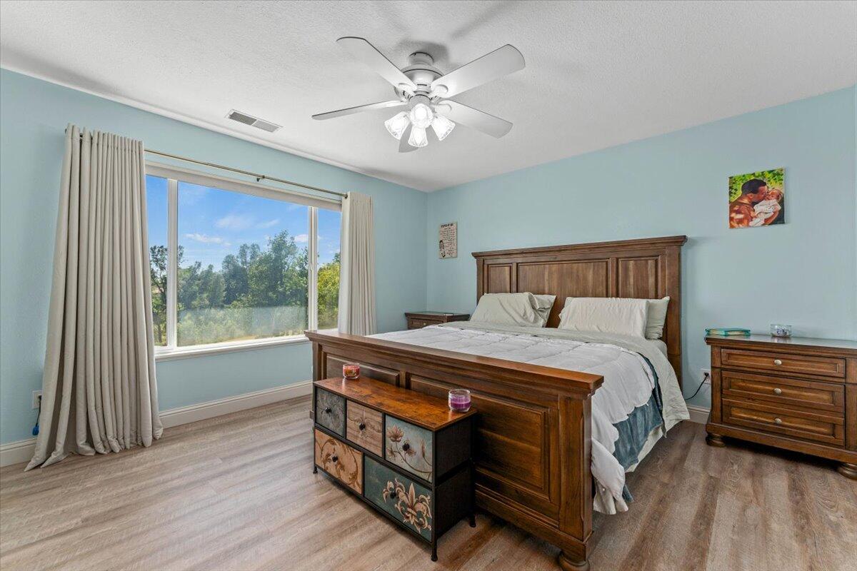 16123 Plateau Circle Redding, CA 96001 - Photo 29 of 50 16123 Plateau Circle