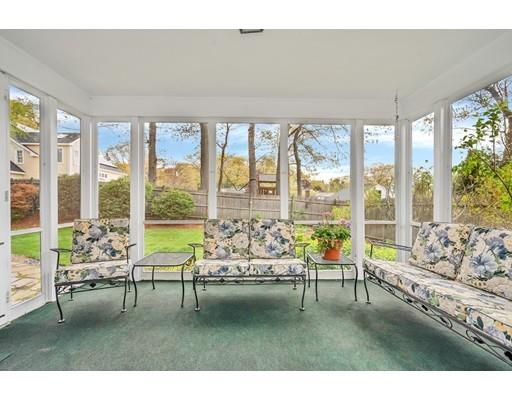 31 Magnolia Road Melrose, MA 02176 - Photo 12 of 30 Gallery Image 12