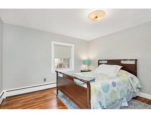 31 Magnolia Road Melrose, MA 02176 - Photo 14 of 30 Gallery Image 14