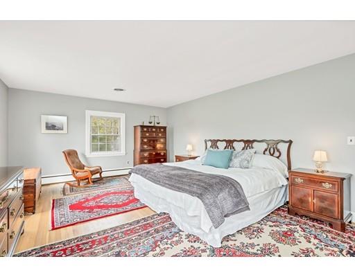 31 Magnolia Road Melrose, MA 02176 - Photo 16 of 30 Gallery Image 16