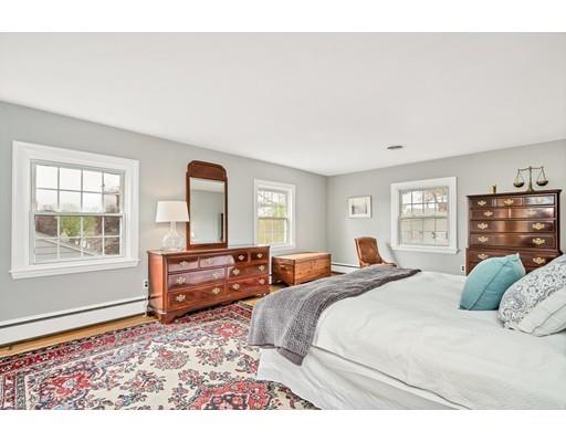 31 Magnolia Road Melrose, MA 02176 - Photo 17 of 30 Gallery Image 17