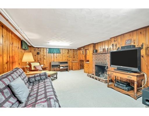 31 Magnolia Road Melrose, MA 02176 - Photo 26 of 30 Gallery Image 26