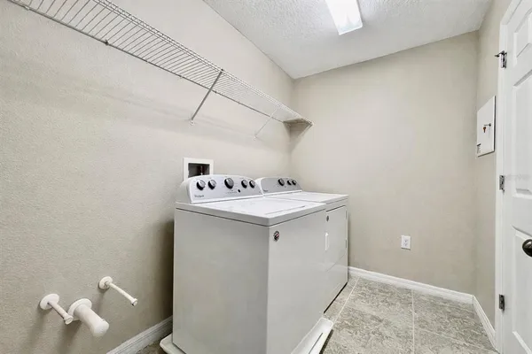$3,000 | 3749 Brighton Park Circle, Orlando, FL 32812
