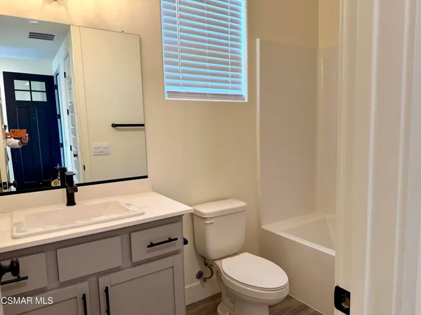 $2,900 | 7201 Capitol Reef Drive, Bakersfield, CA 93313