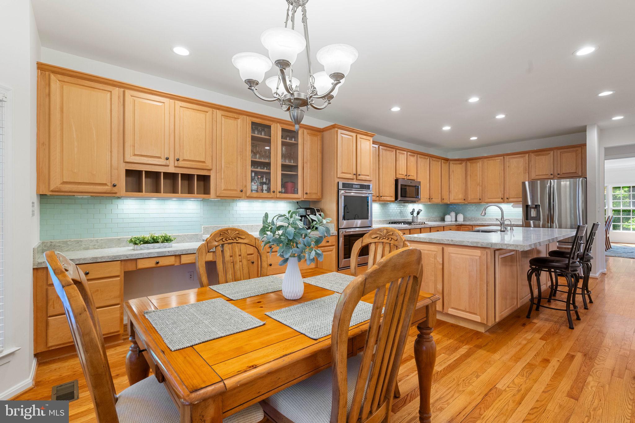 8000 Pohick Road Springfield, VA 22153 - Photo 12 of 85 Kitchen