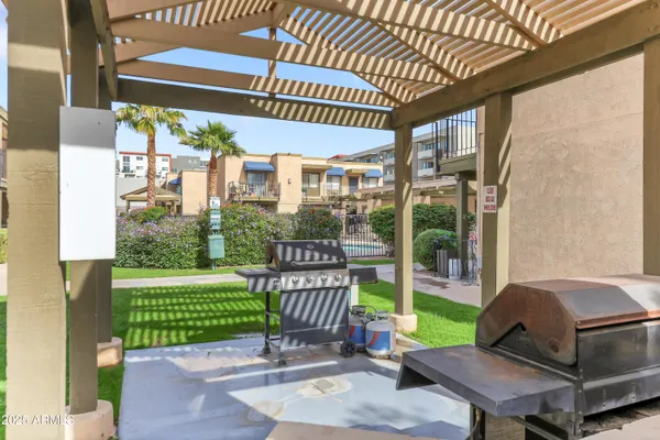 $245,000 | 2228 East Campbell Avenue, Unit 205, Phoenix, AZ 85016