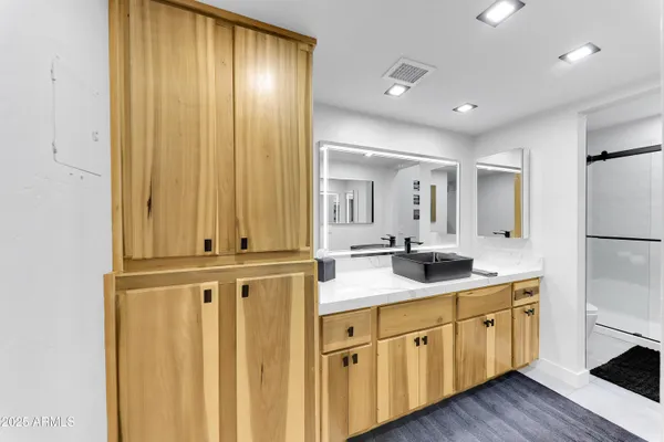 $245,000 | 2228 East Campbell Avenue, Unit 205, Phoenix, AZ 85016