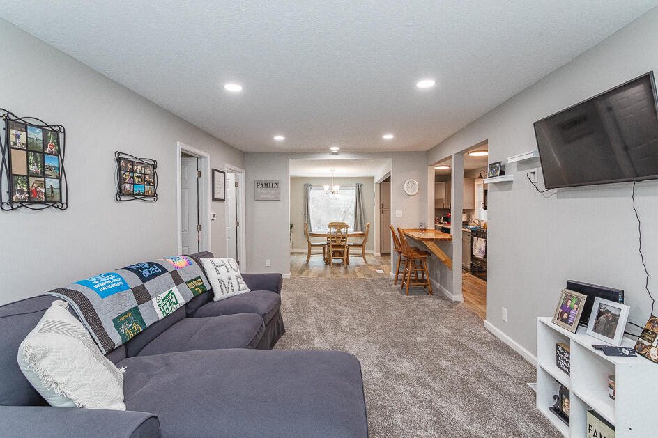 220 Rice Street Michigan Center, MI 49254 - Photo 21 of 25 5R9A0285