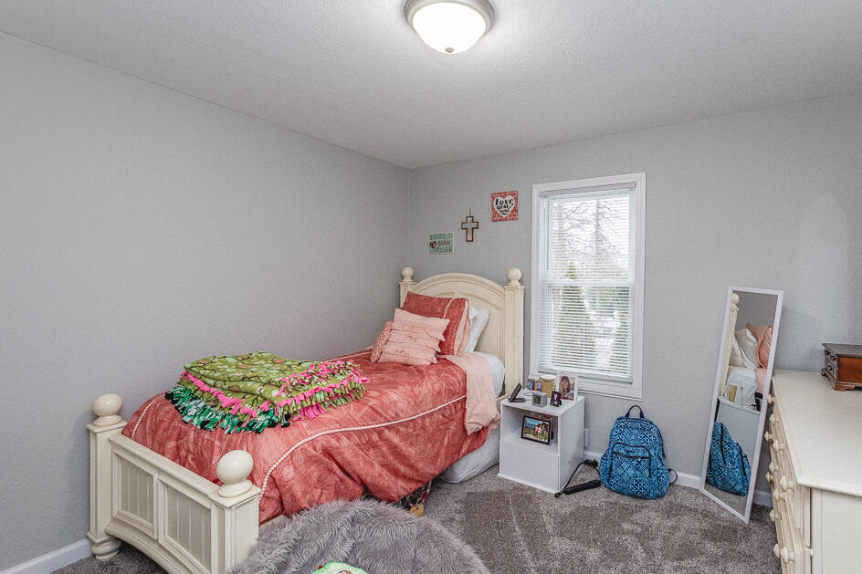 220 Rice Street Michigan Center, MI 49254 - Photo 22 of 25 5R9A0289