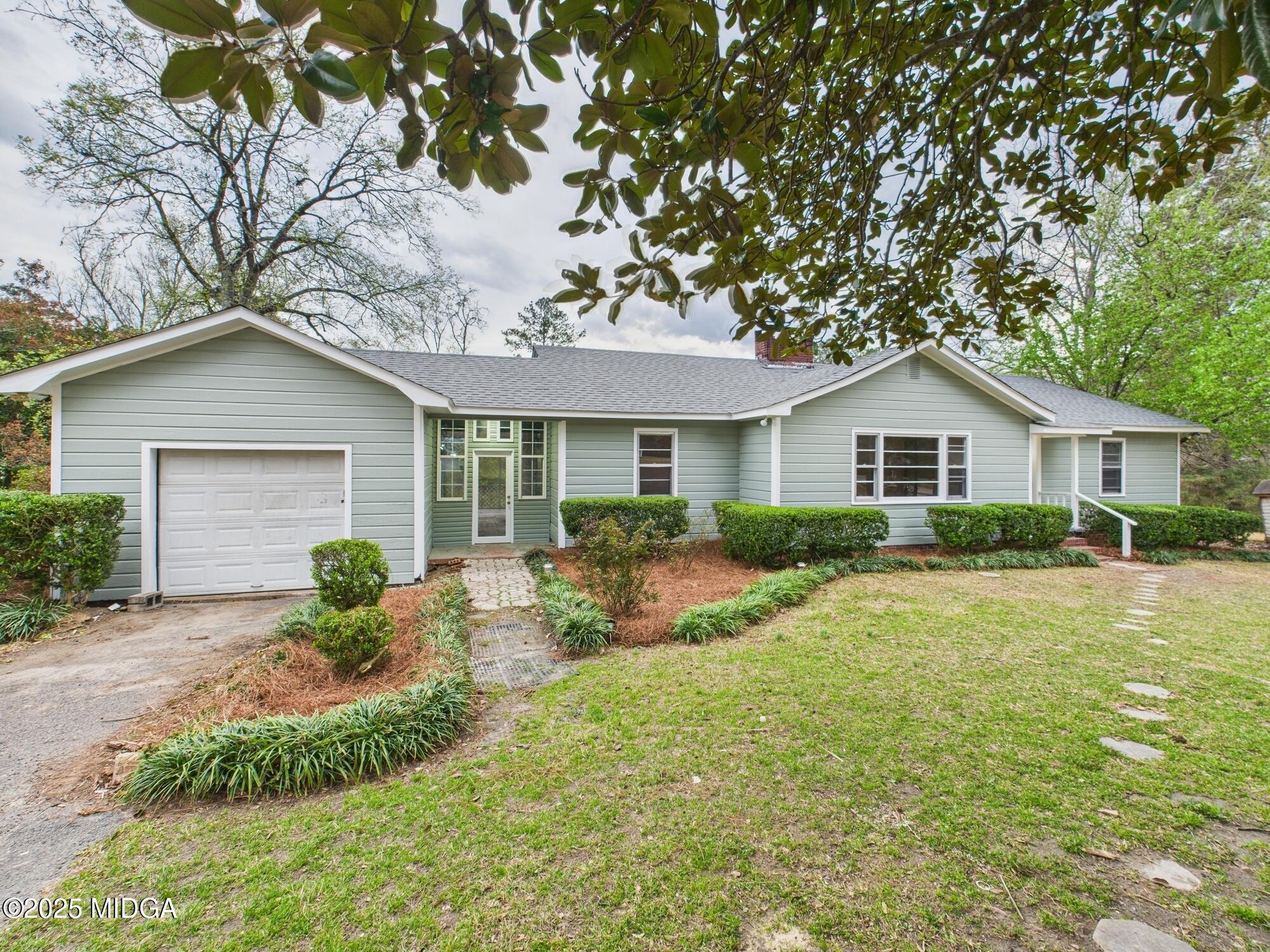 833 Wimbish Road Macon, GA 31210 - Photo 1 of 40 Front of Structure