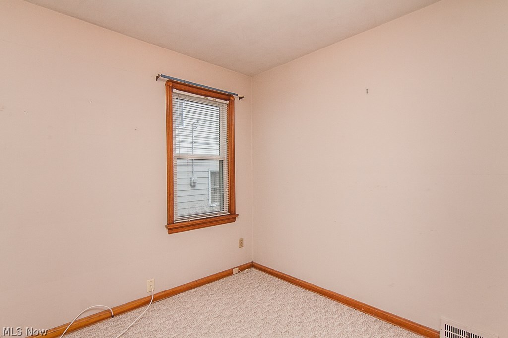 4648 Orchard Road Fairview Park, OH 44126 - Photo 16 of 25