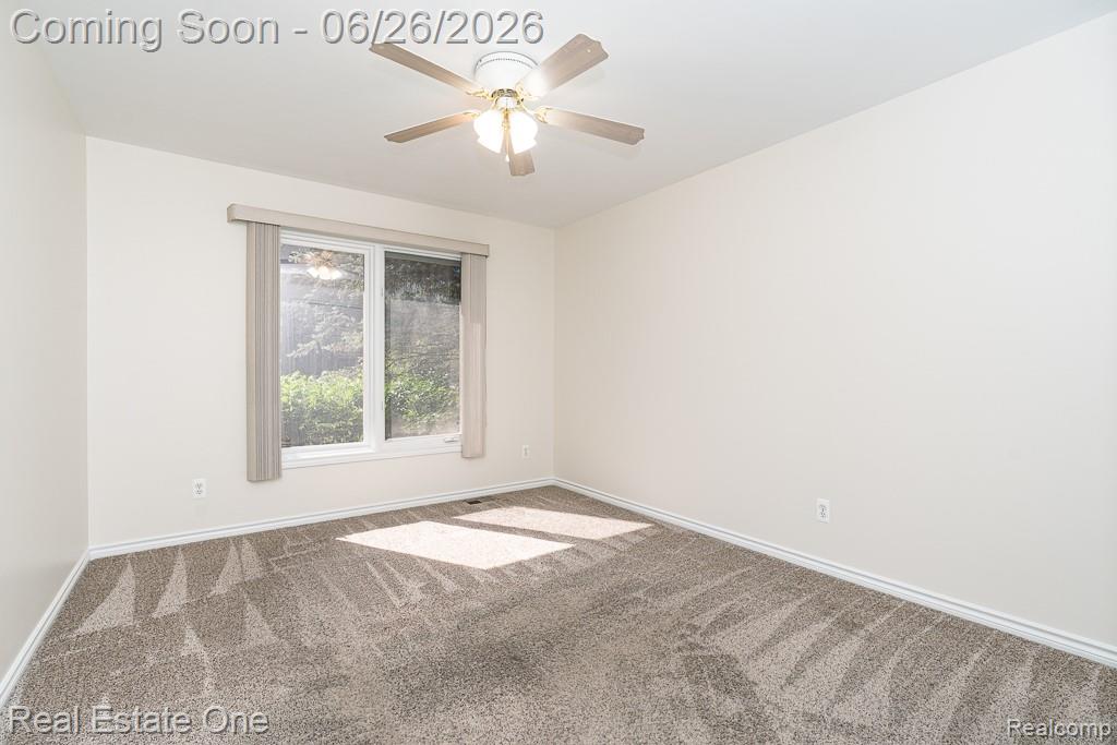 227 Bloomer Ridge Court Rochester, MI 48307 - Photo 29 of 45 227 Bloomer Ridge Ct_MLS-026.jpg