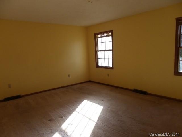 908 Bridle Path Fort Mill, SC 29708 - Photo 5 of 8