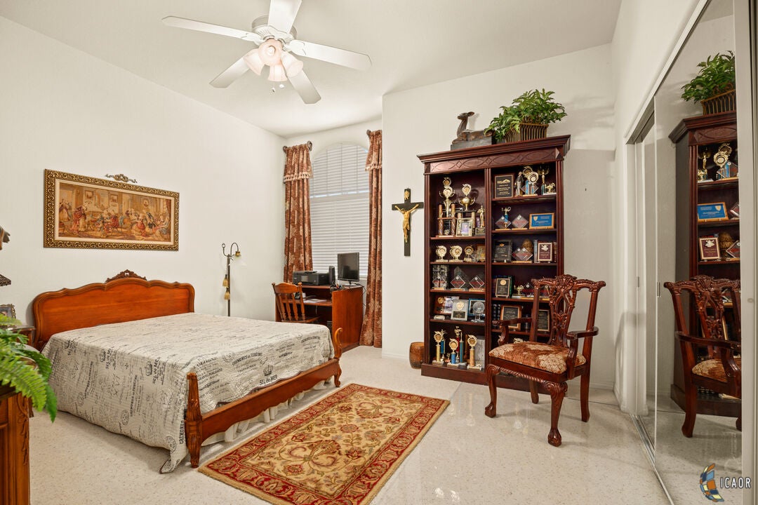 898 West Ross Road, Unit B El Centro, CA 92243 - Photo 16 of 35 Gallery Image 16