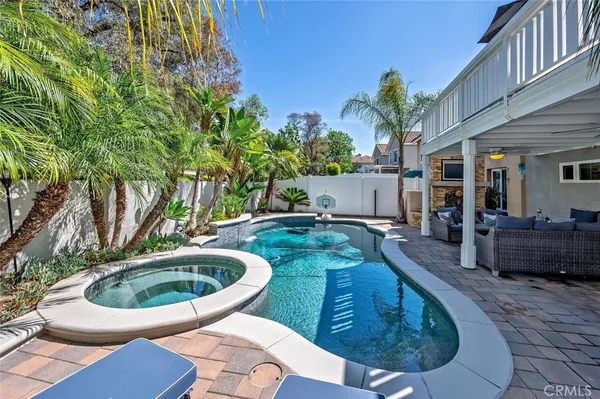 $1,229,999 | 3 VÃa Amor, Rancho Santa Margarita, CA 92688