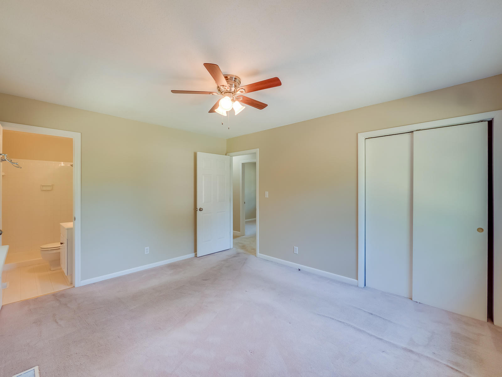 6923 Starlite Road Hixson, TN 37343 - Photo 11 of 24 6923_StarLiteRd-12