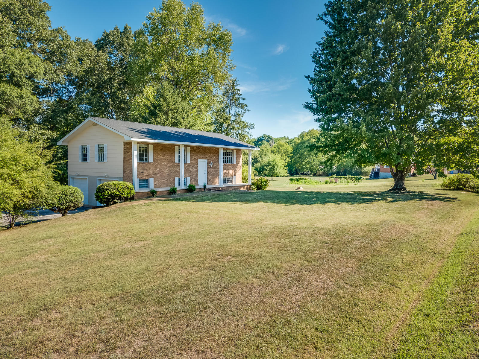 6923 Starlite Road Hixson, TN 37343 - Photo 19 of 24 6923_StarLiteRd-18