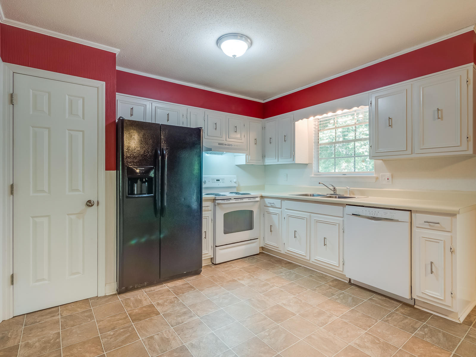 6923 Starlite Road Hixson, TN 37343 - Photo 4 of 24 6923_StarLiteRd-1