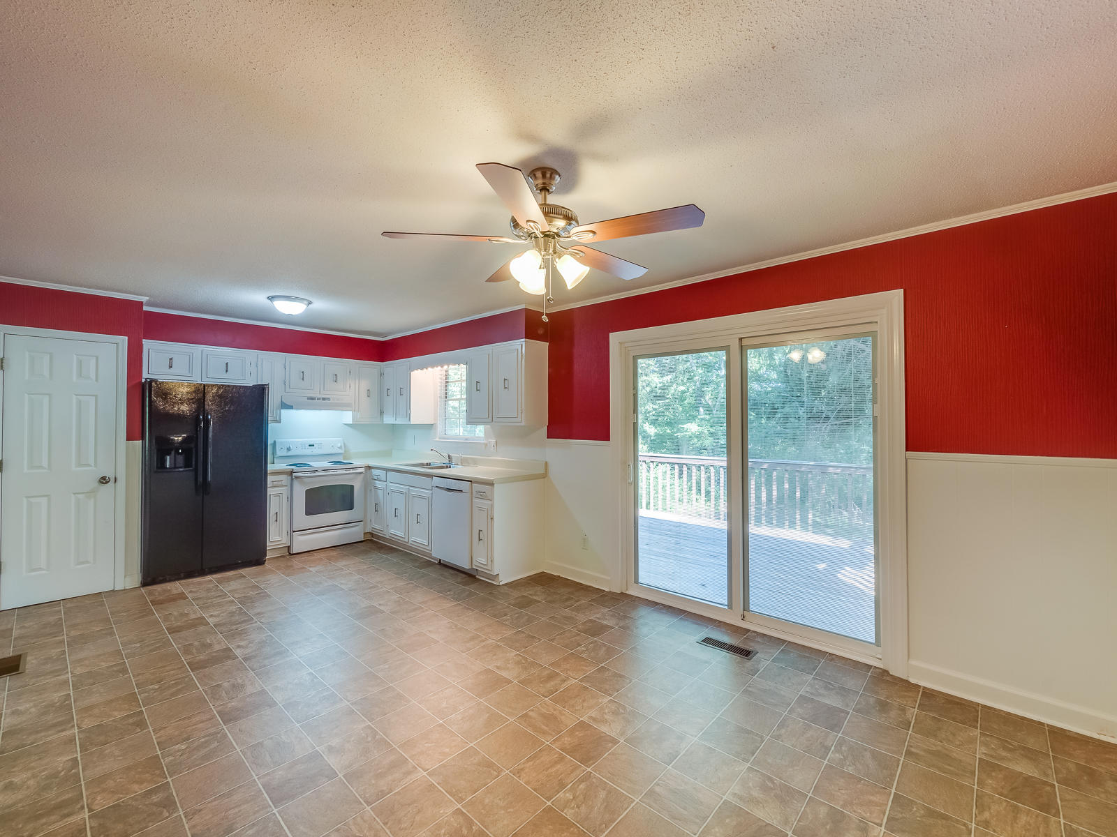 6923 Starlite Road Hixson, TN 37343 - Photo 5 of 24 6923_StarLiteRd-2