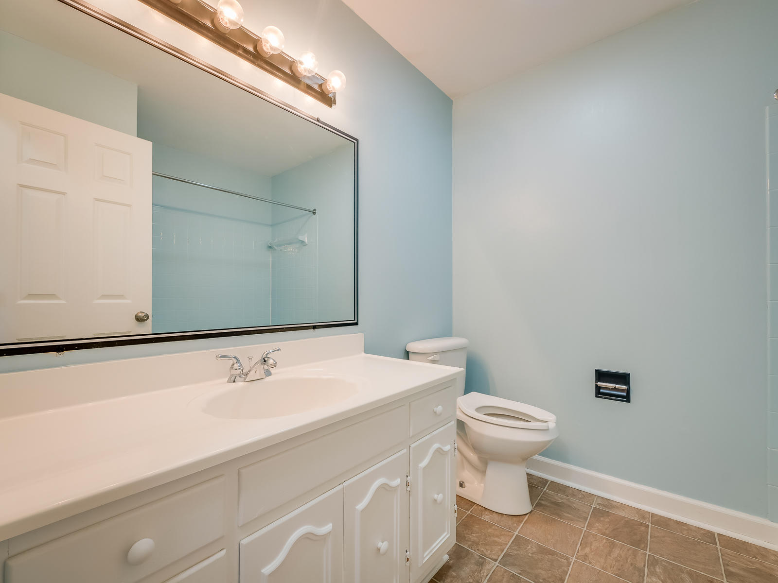 6923 Starlite Road Hixson, TN 37343 - Photo 7 of 24 6923_StarLiteRd-8