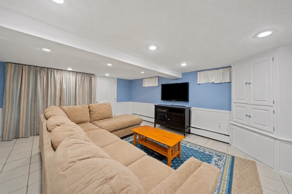 30 Roseen Road Holbrook, MA 02343 - Photo 24 of 33 Gallery Image 24