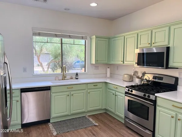 $2,300 | 1702 West Owens Way, Anthem, AZ 85086