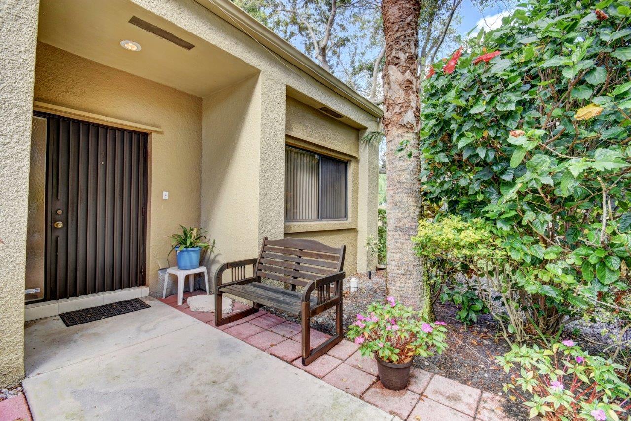 741 St Albans Drive Boca Raton, FL 33486 - Photo 2 of 31 2. Beautiful Front Entrance