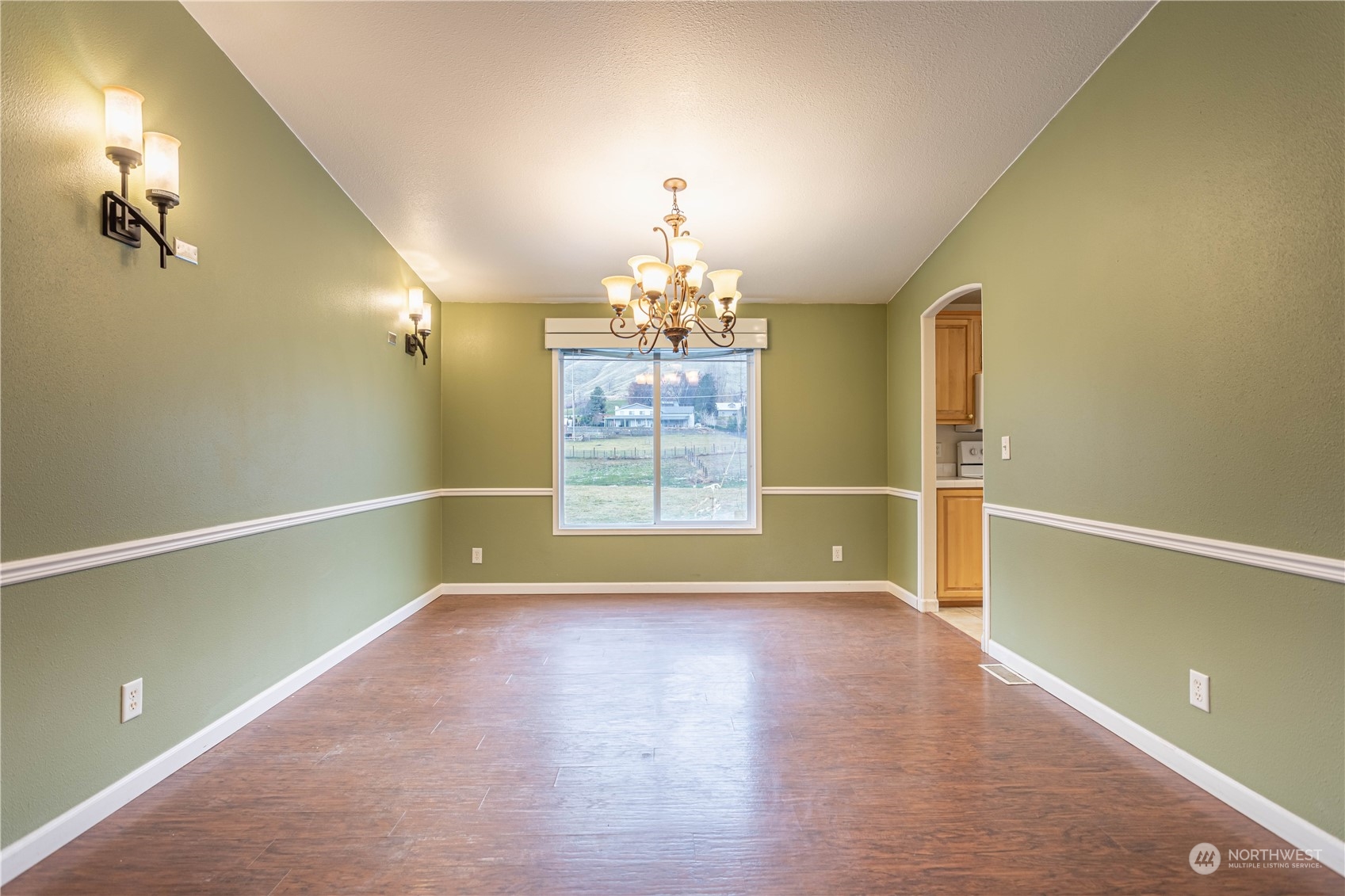 1752 Lower Monitor Road Wenatchee, WA 98801 - Photo 13 of 33 Gallery Image 13