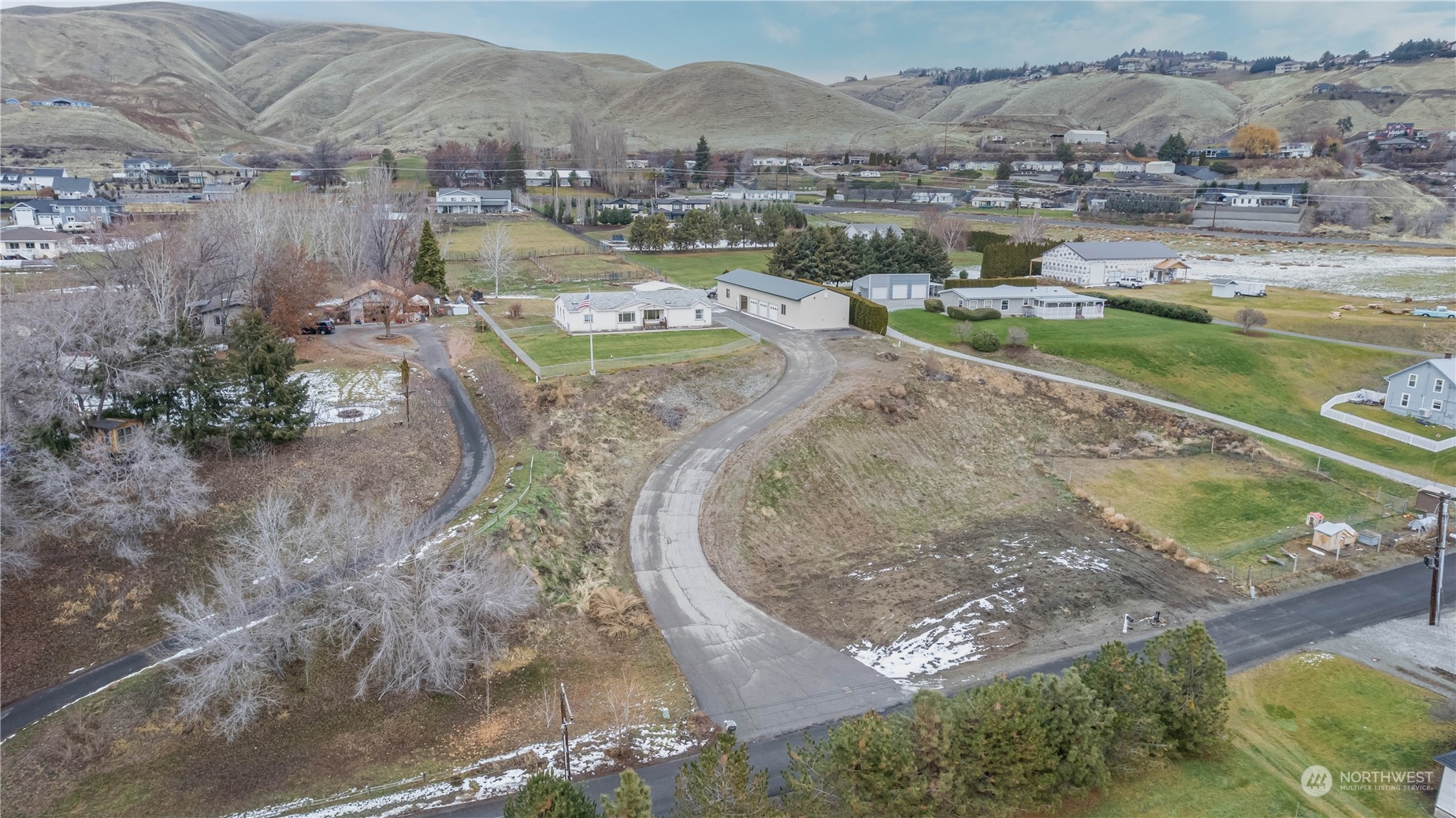 1752 Lower Monitor Road Wenatchee, WA 98801 - Photo 32 of 33 Gallery Image 32