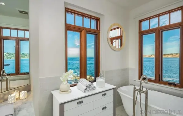 $32,500 | 1245 Coast La, La Jolla, CA 92037