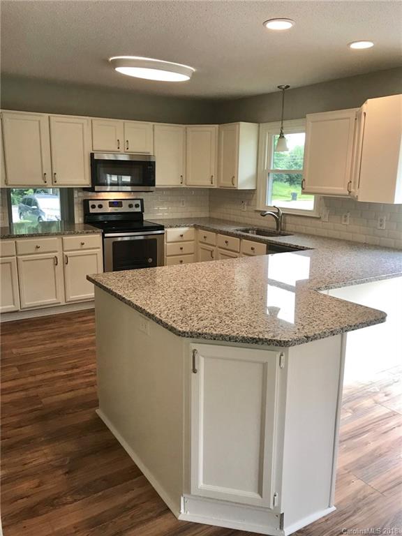 12829 Hamilton Road Charlotte, NC 28273 - Photo 3 of 18