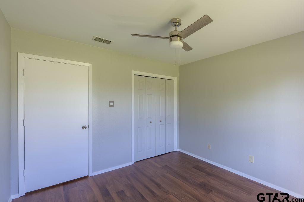14212 Arber Street Flint, TX 75762 - Photo 28 of 38 wooden floor in an empty room