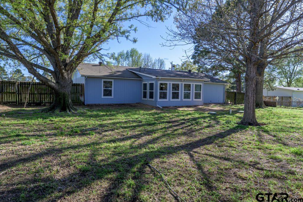 14212 Arber Street Flint, TX 75762 - Photo 5 of 38 front view of house with a yard