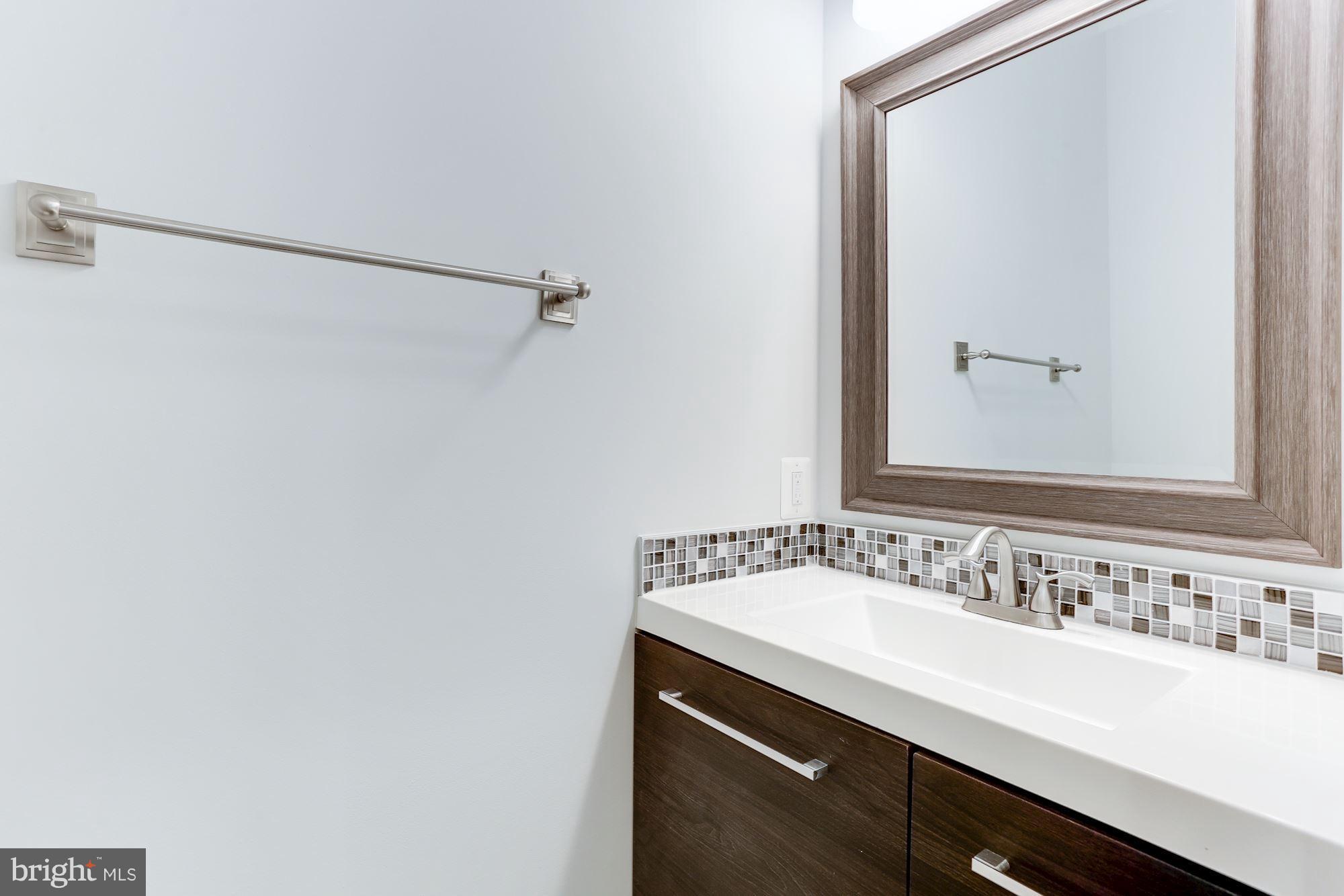 6408 Wind Rider Way Columbia, MD 21045 - Photo 20 of 29 Powder Room Upper1
