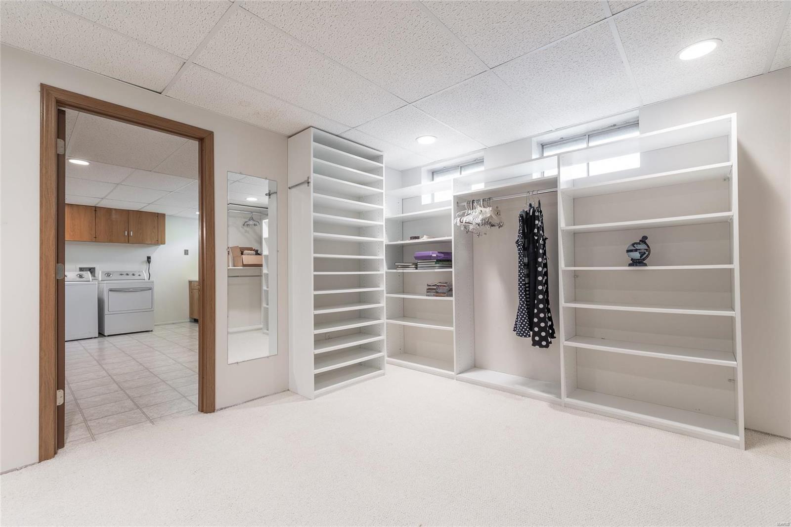 12761 West Watson Road St. Louis, MO 63127 - Photo 47 of 70 Gallery Image 47