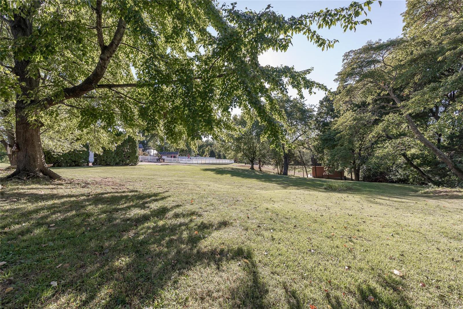 12761 West Watson Road St. Louis, MO 63127 - Photo 54 of 70 Gallery Image 54