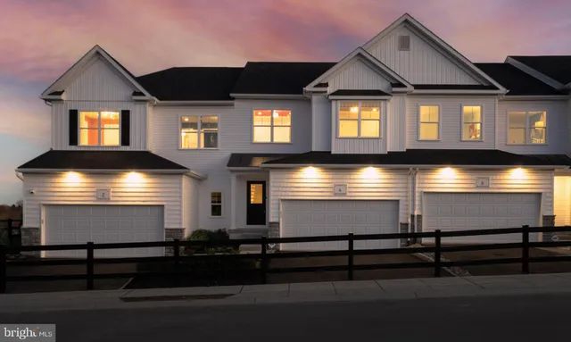 $512,341 | 105 Vienna Boulevard, Unit 43, Glenmoore, PA 19343