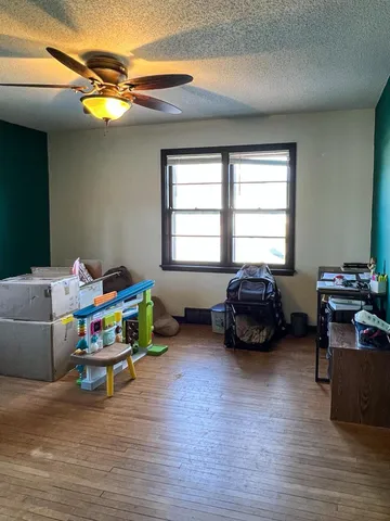 $185,000 | 305 Kneale Avenue North, Thief River Falls, MN 56701