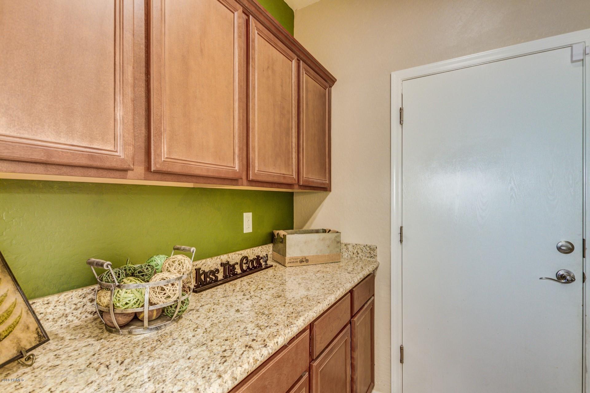 2161 East Gillcrest Road Gilbert, AZ 85298 - Photo 28 of 43 0030-Gilcrest - 2161 (30)