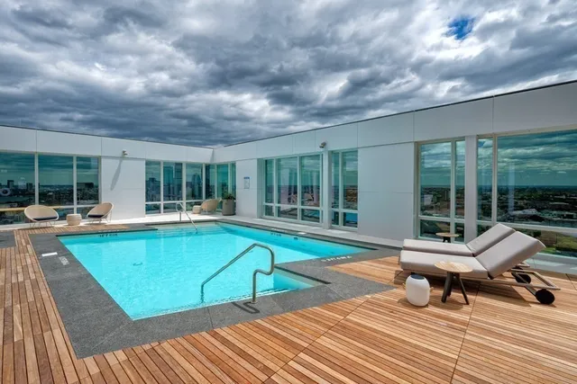 $4,400 | 188 Brookline Avenue, Unit 25G, Boston, MA 02215