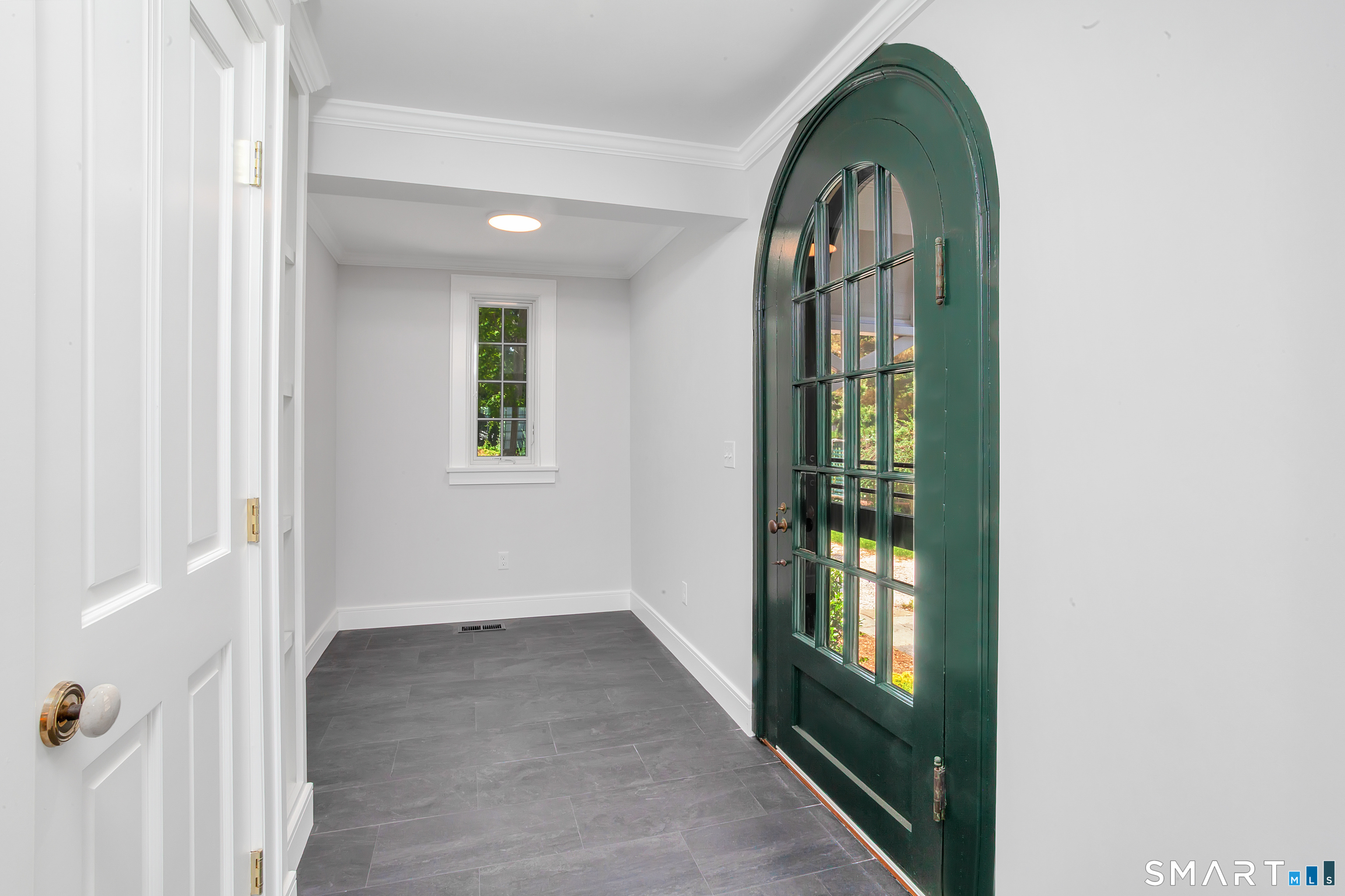 32 Wood Road Branford, CT 06405 - Photo 24 of 40