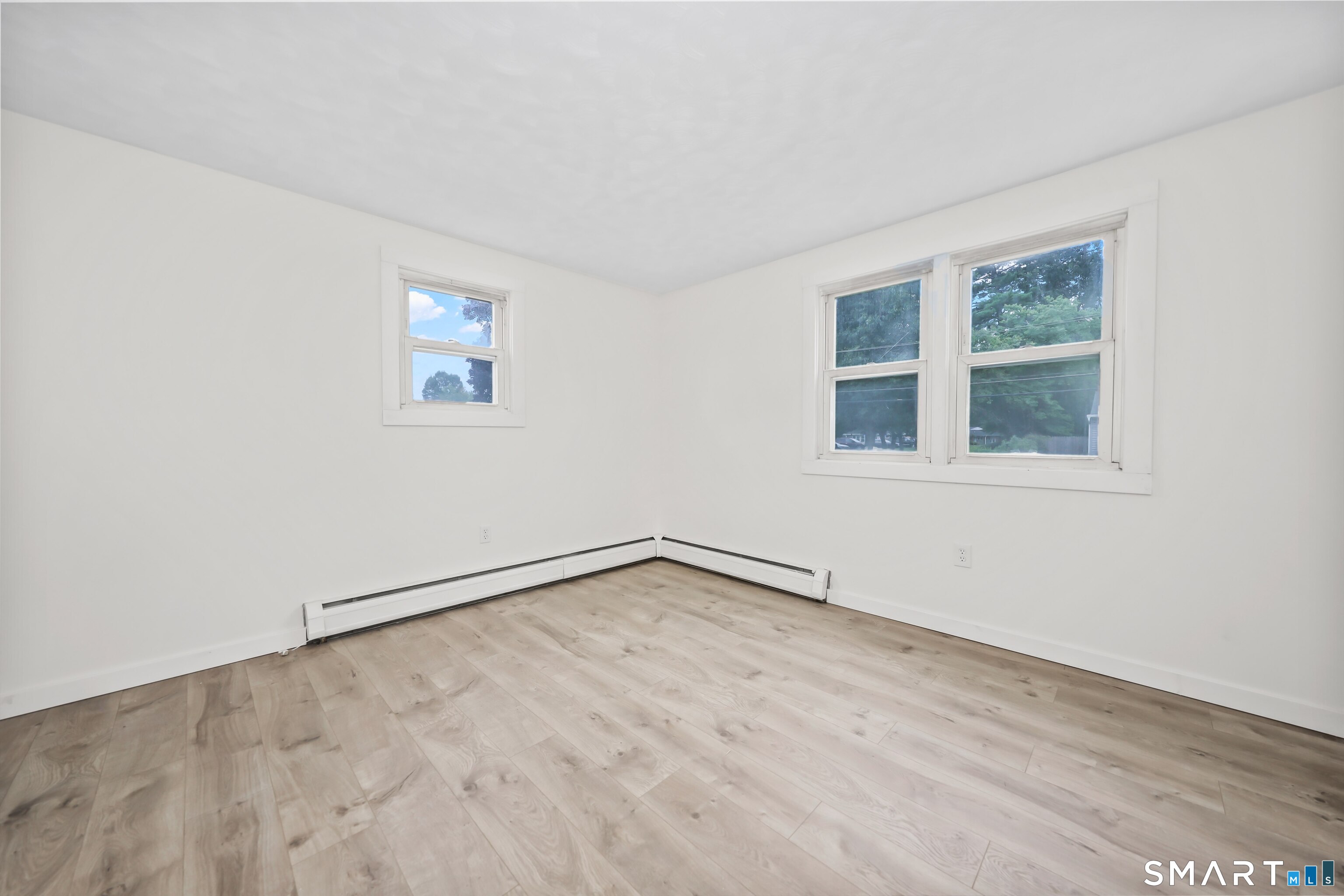 10 Post Road Enfield, CT 06082 - Photo 18 of 37