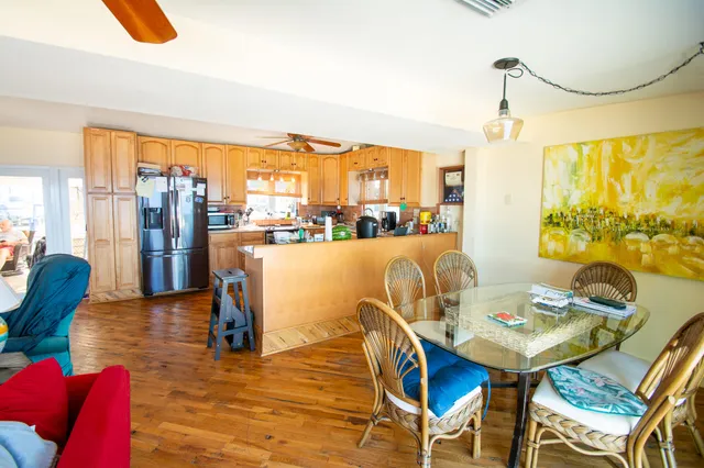 a view of utility room