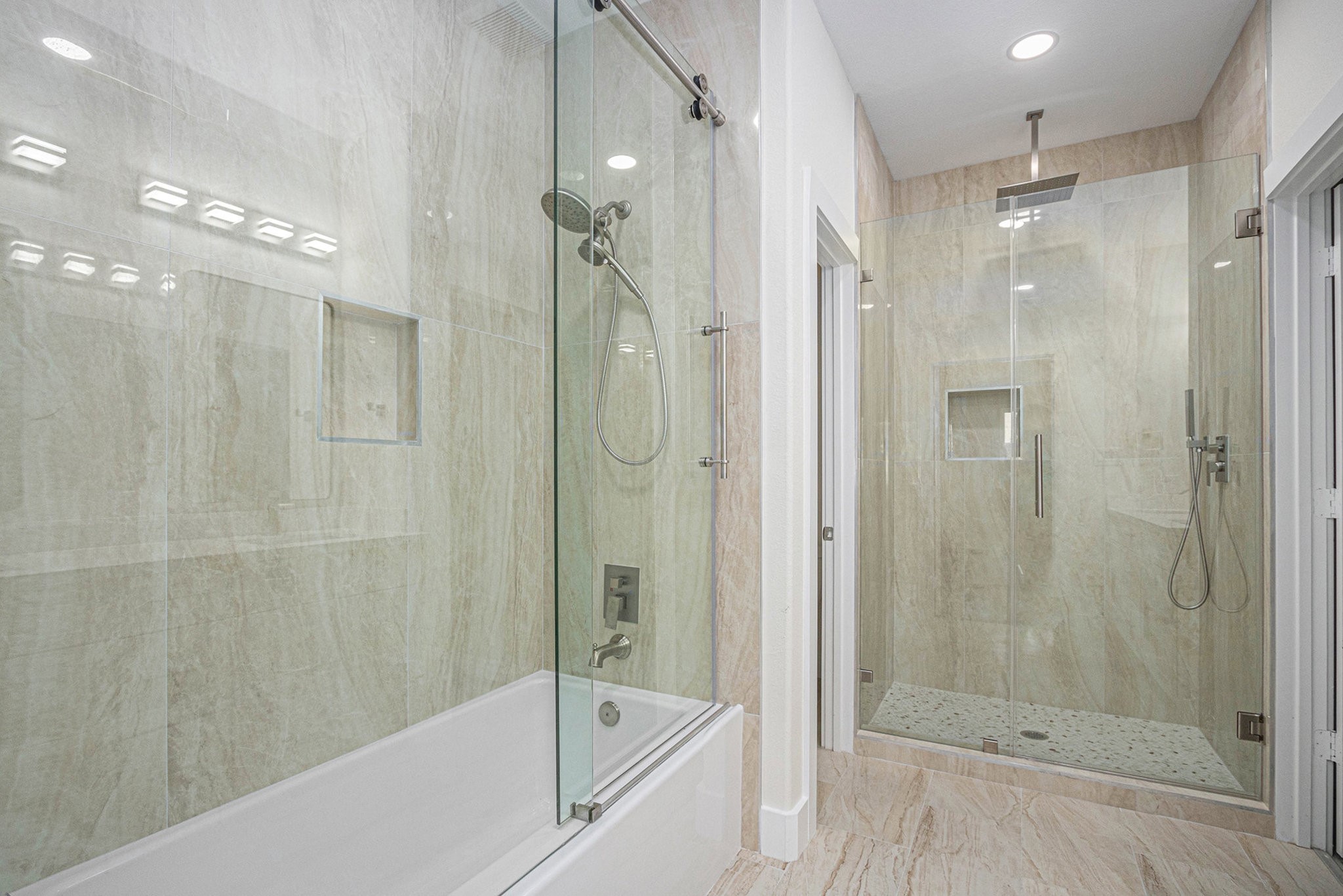 9807 Bamboo Road, Unit B Houston, TX 77041 - Photo 33 of 37