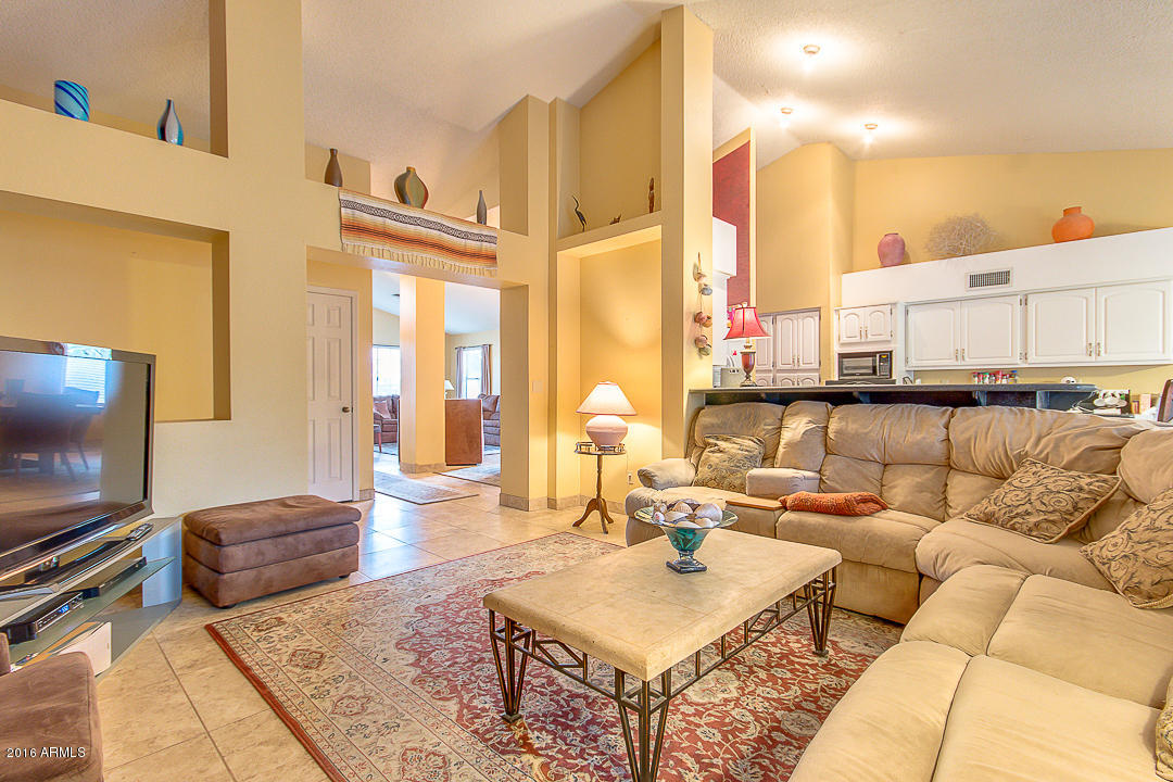 408 East Silver Creek Road Gilbert, AZ 85296 - Photo 3 of 36 16-Silver Creek