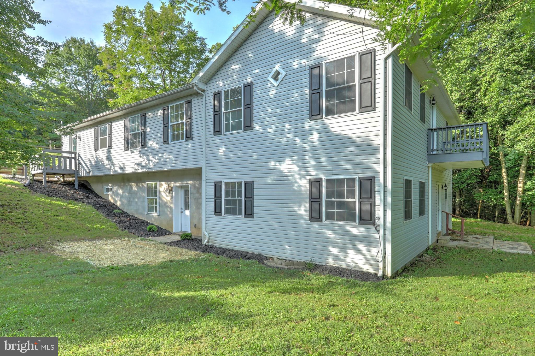 360 Hilltop Road Delta, PA 17314 - Photo 1 of 25 Gallery Image 1
